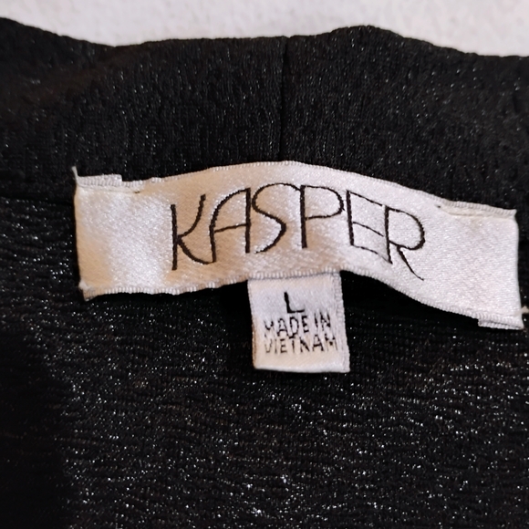 Kasper Classic Black Sleeveless Blouse - Picture 3 of 7